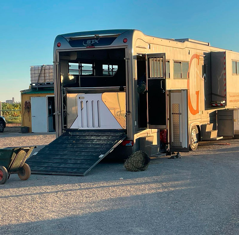 Centro Ecuestre Las Gemelas Transporte